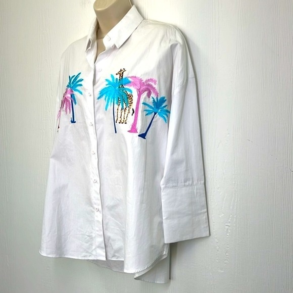 Top Shop - Giraffe Pink And Blue Palm Tree Button Down White Shirt Size 6 - Picture 7 of 13